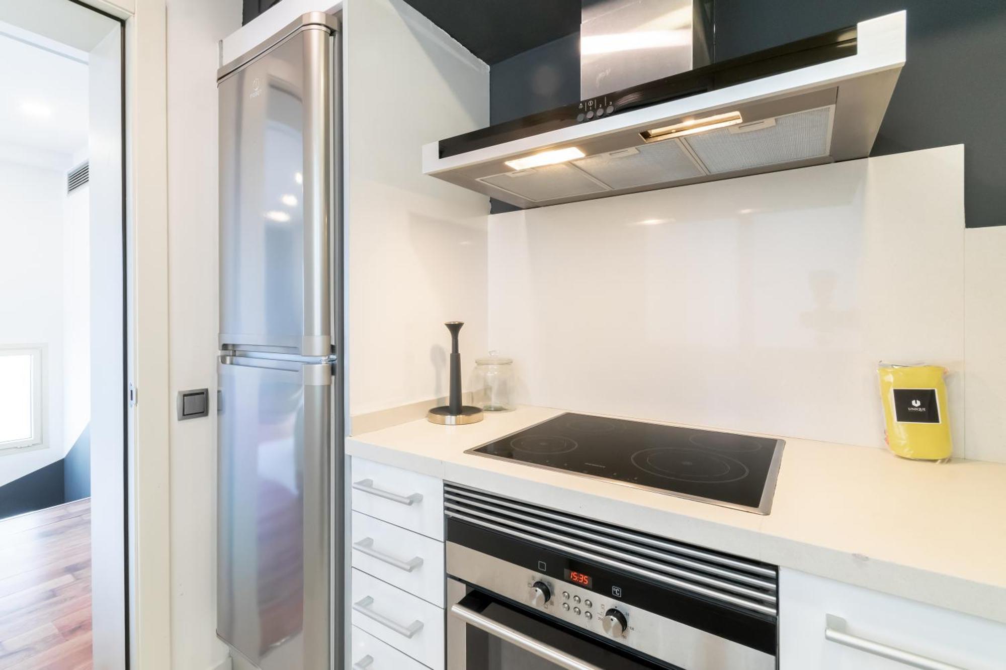 Unique Rentals - Placa Catalunya Central Apartments Барселона Екстериор снимка