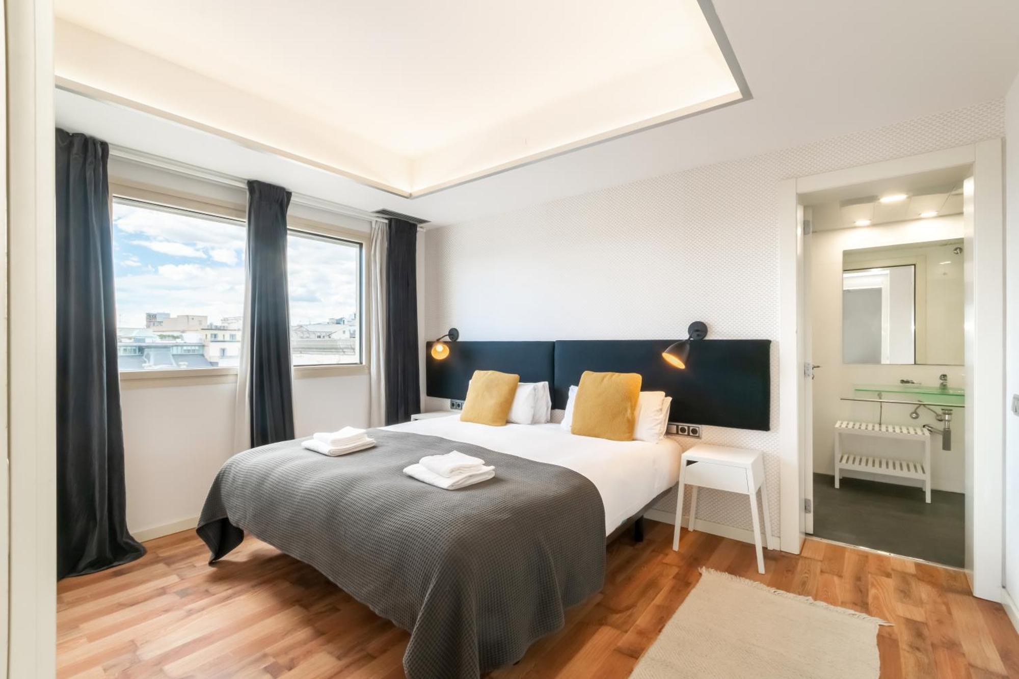 Unique Rentals - Placa Catalunya Central Apartments Барселона Екстериор снимка