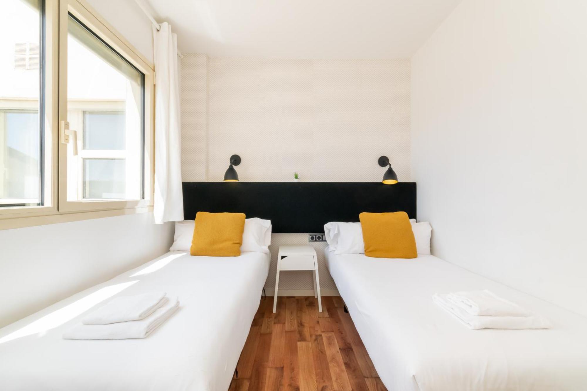Unique Rentals - Placa Catalunya Central Apartments Барселона Екстериор снимка